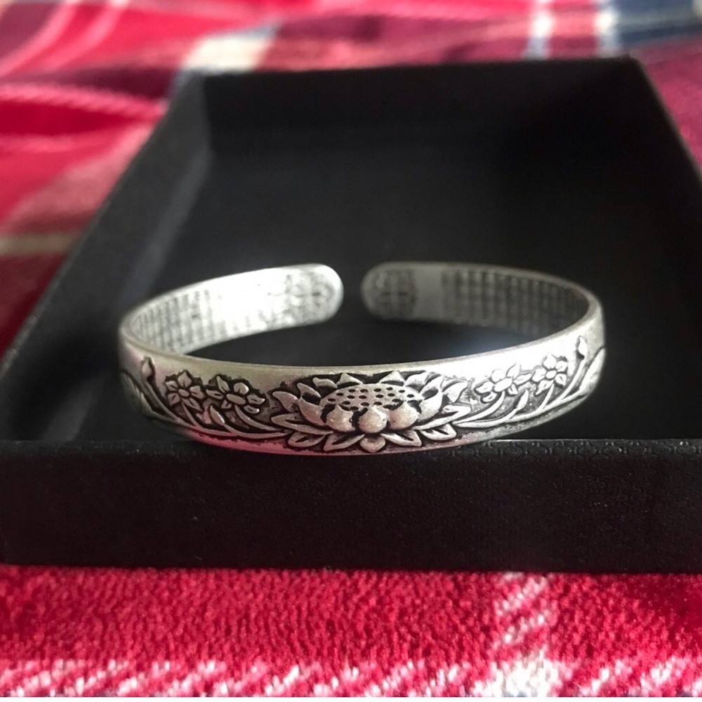 Sterling Silver Floral Lotus Cuff Bracelet